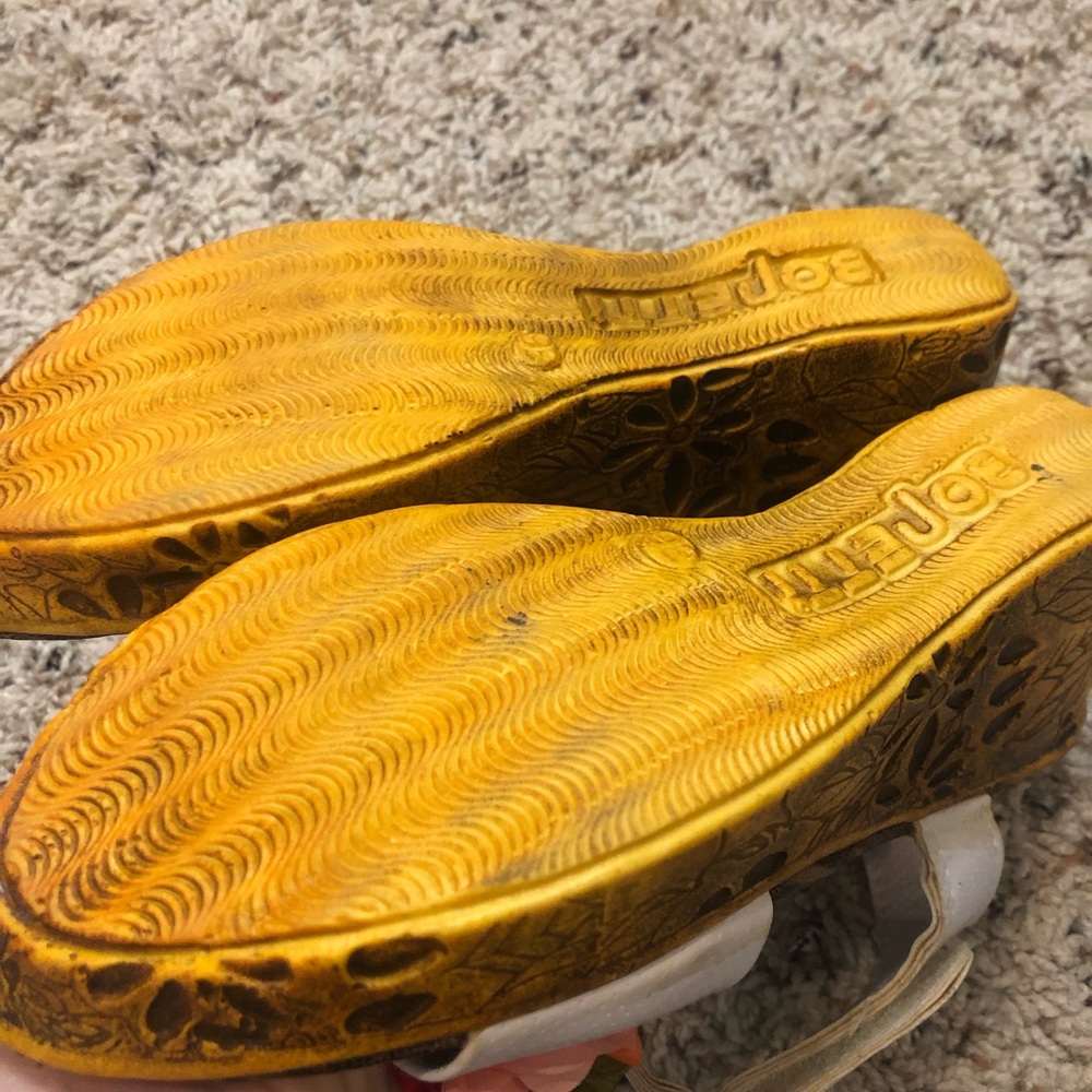 Sandal - Picture 3 of 6